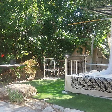 הוילה Vátos Musician'S Round House & Castello מראה חיצוני תמונה